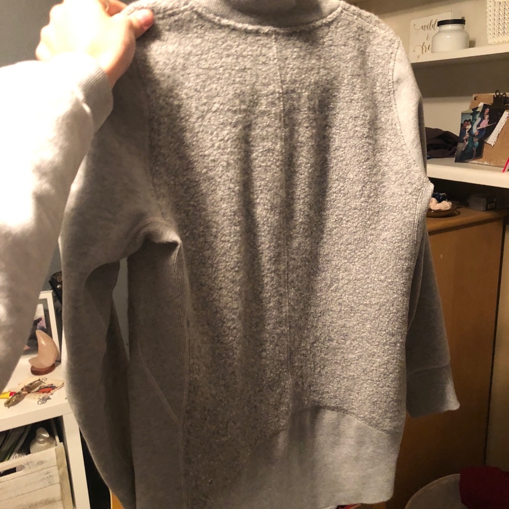 Lululemon Jacket - Picture 8 of 8